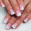 French Nails Stylist/in Intensivkurs bei der Face & Body Ästhetik Academy in Dielsdorf ZH bei Zürich – 3 French-Techniken und Smile Line.
